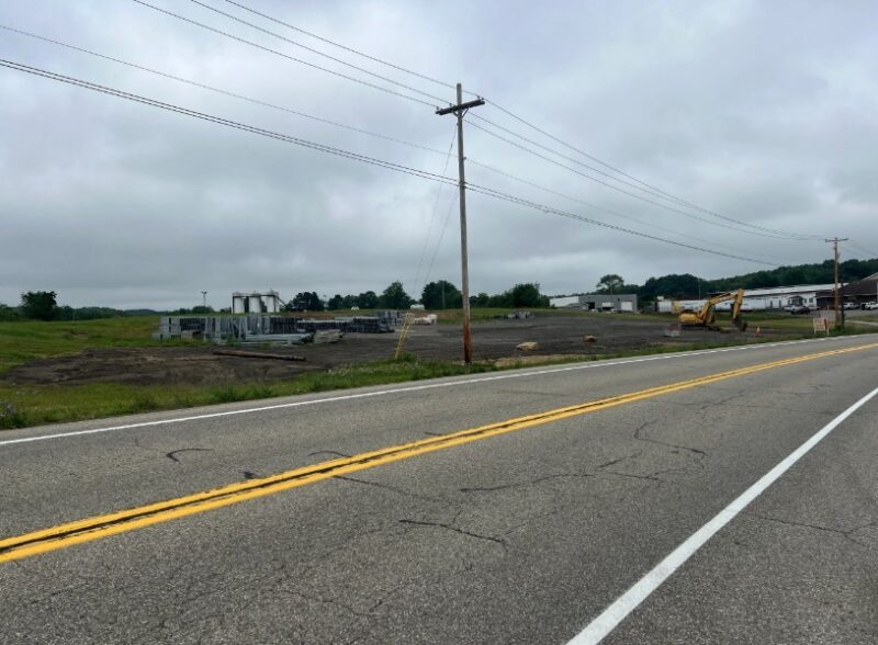 00 Perry Hwy — photo 6