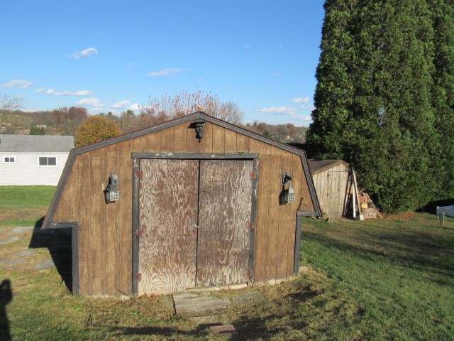 25 Tami Drive — photo 8