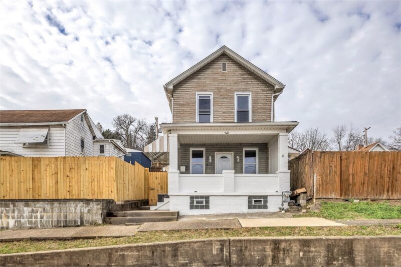 1209 Lower Meadow Ave — photo 2