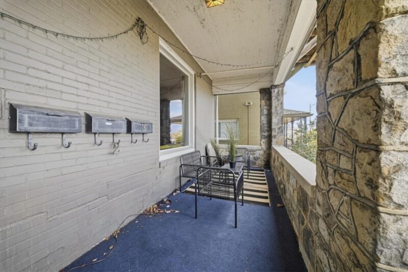 237 Grandview Avenue — photo 3