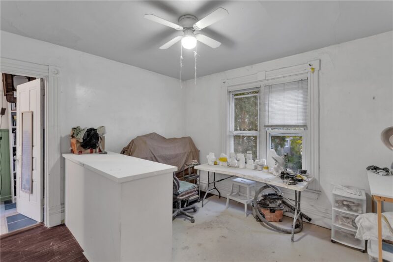 528 Mellon — photo 8