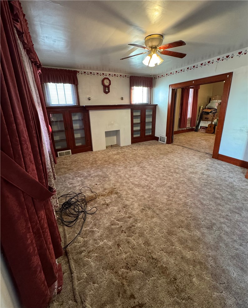 444 Isabella Ave — photo 2