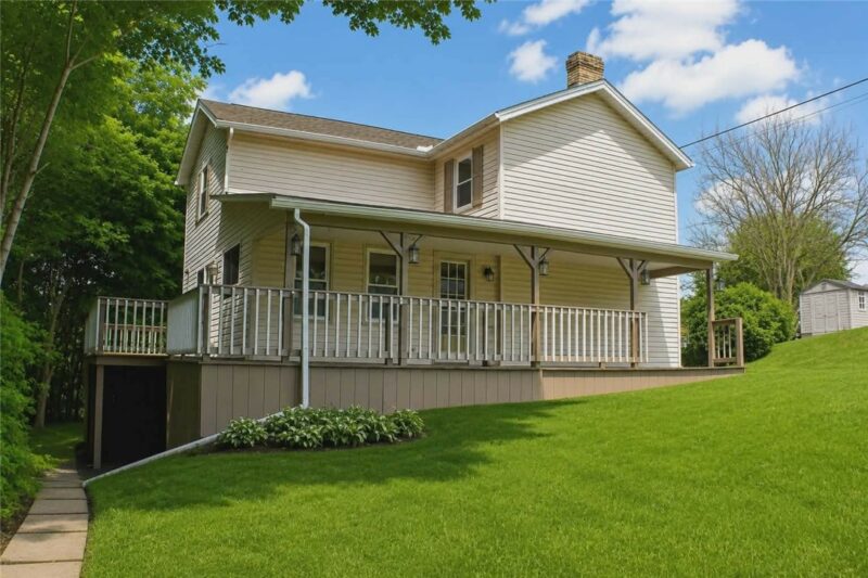306 Clarion St — photo 2