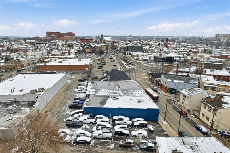 4225 Main St — photo 5