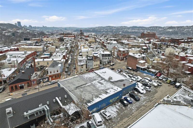 4225 Main St — photo 8