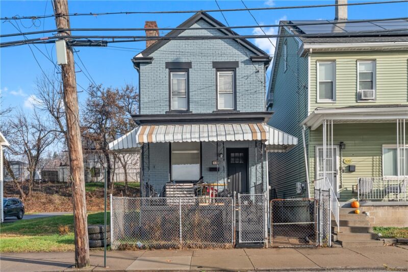 310 5th Ave — photo 2