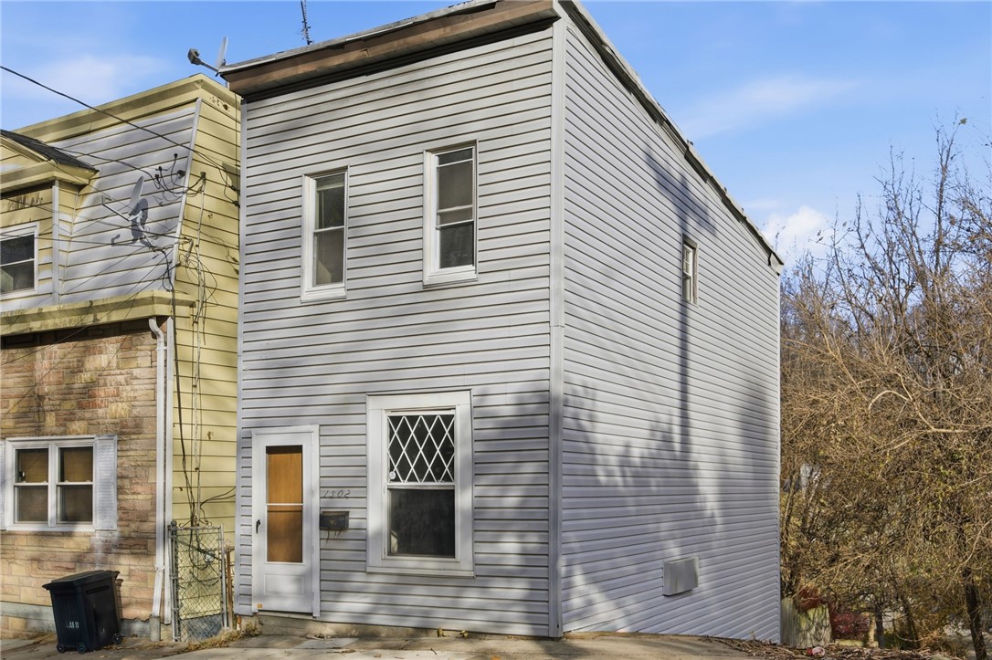 1502 Forsythe St — photo 1
