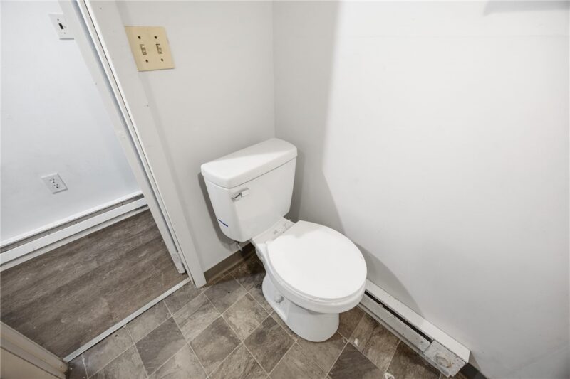 1502 Forsythe St — photo 8