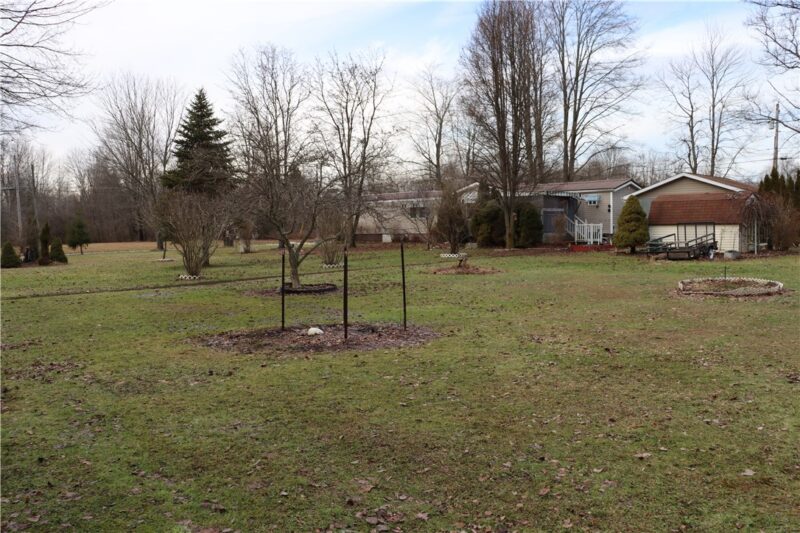 2495 Leach Rd — photo 5