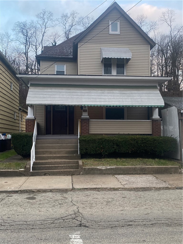 311 S 3rd Ave — photo 1