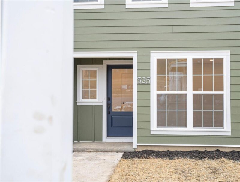 325 Palisade Way — photo 2