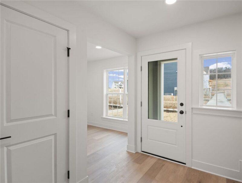 325 Palisade Way — photo 5