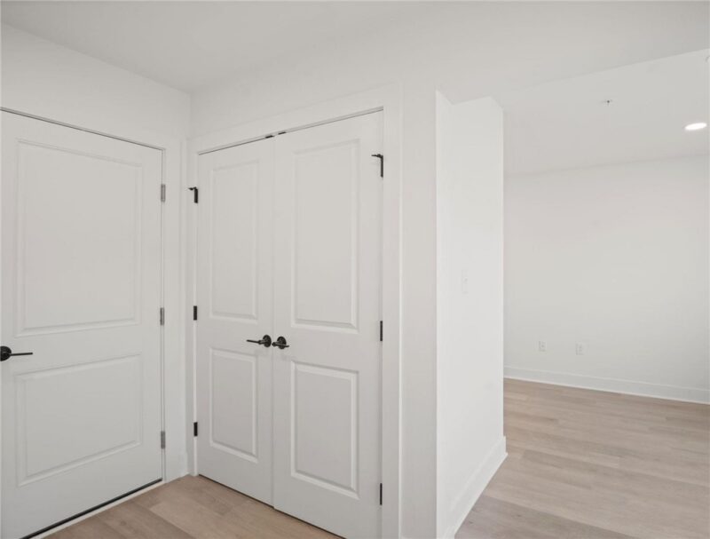 325 Palisade Way — photo 6