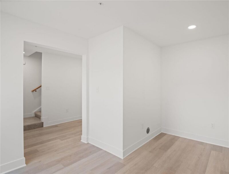 325 Palisade Way — photo 8