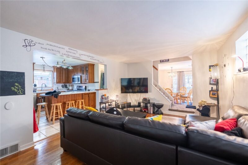 510 Augusta St — photo 4