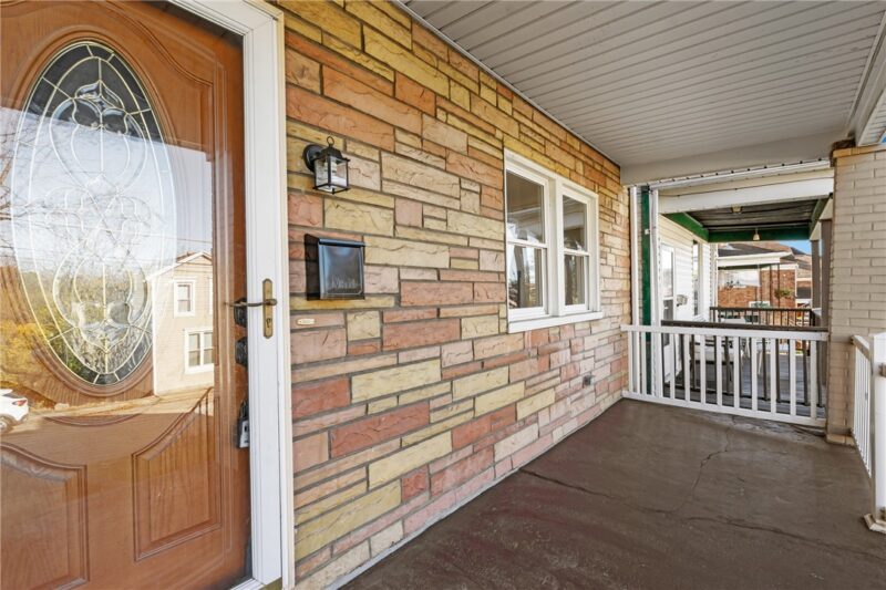 253 Southern Ave — photo 3