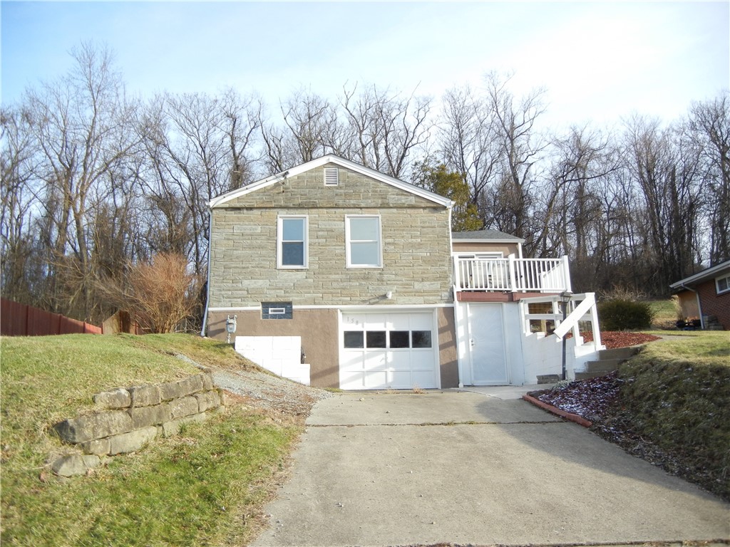 158 Moffat Ave. — photo 1