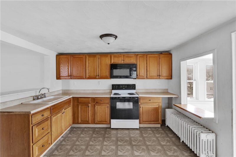 312 Lafferty Street — photo 4