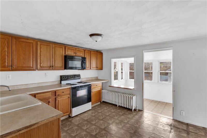 312 Lafferty Street — photo 5