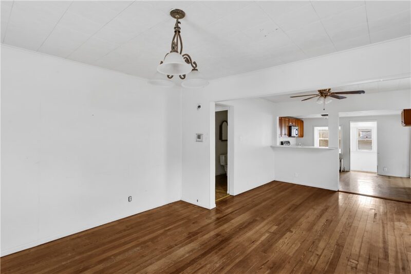 312 Lafferty Street — photo 8