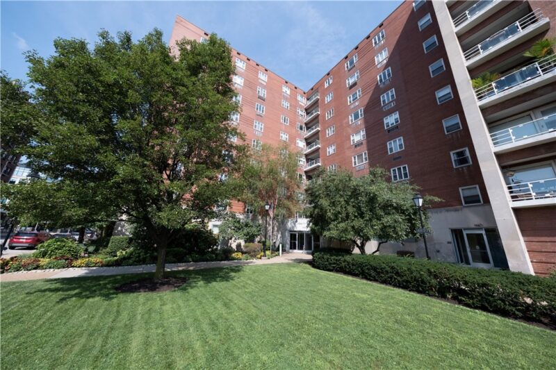 4625 Fifth Avenue 609 — photo 2