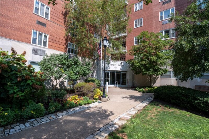 4625 Fifth Avenue 609 — photo 3