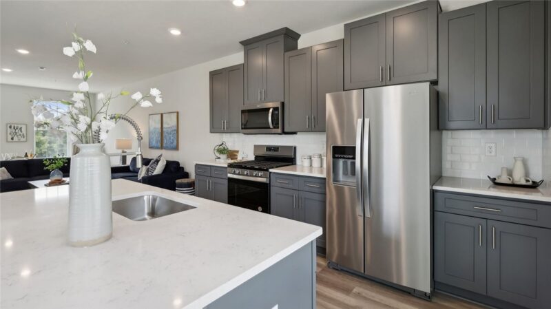 530 Cooper Street — photo 4