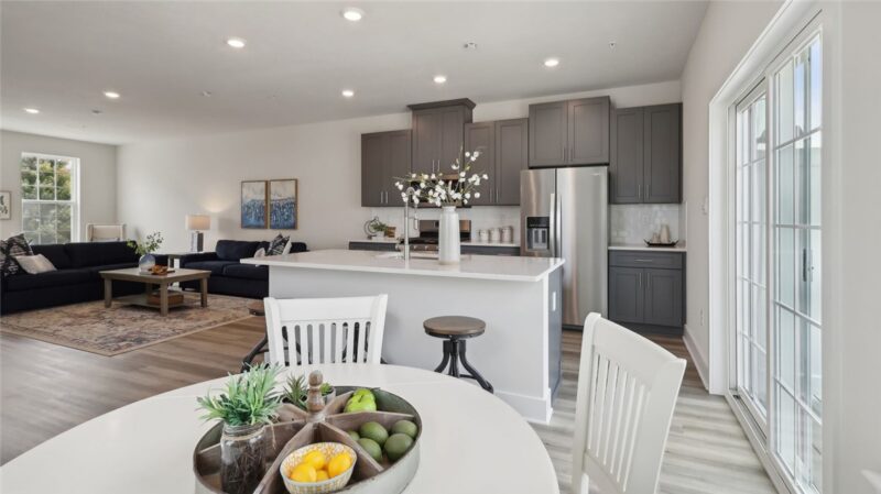 530 Cooper Street — photo 7