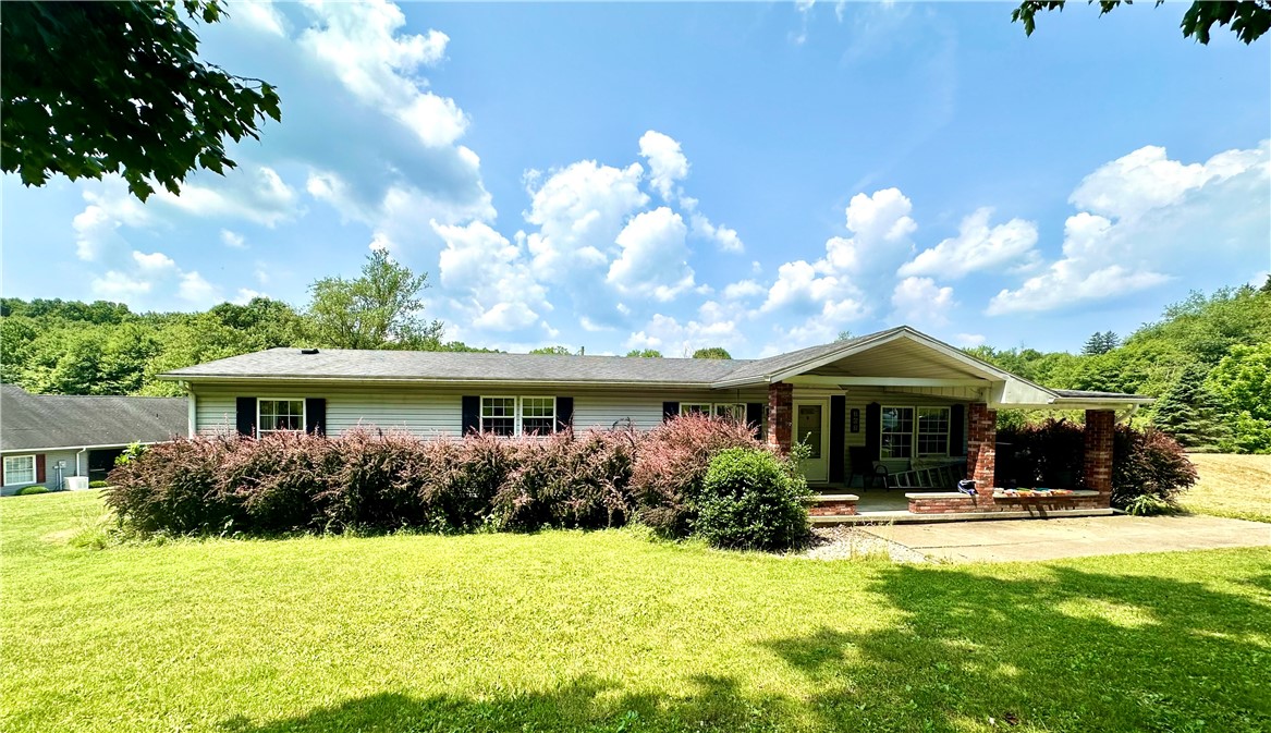 107 Rose Ln — photo 1