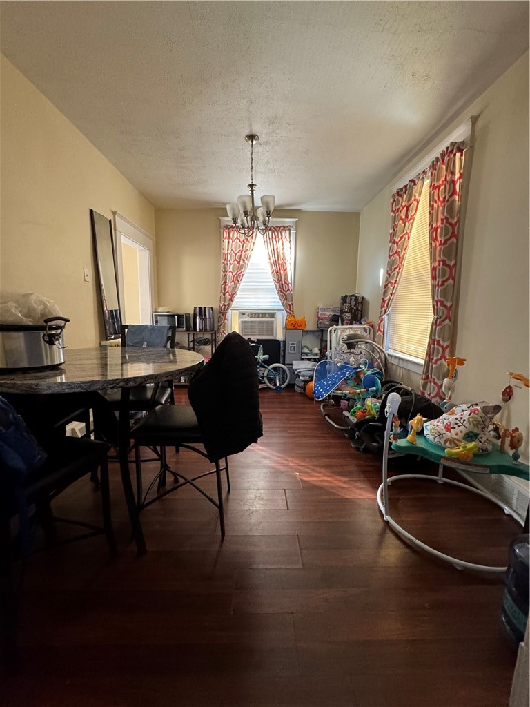 1647 Church St — photo 5