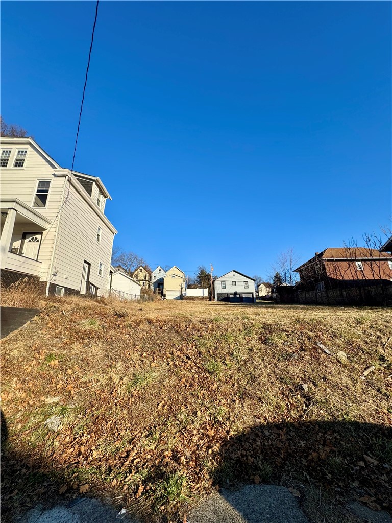 1310 Woodmont Ave — photo 3