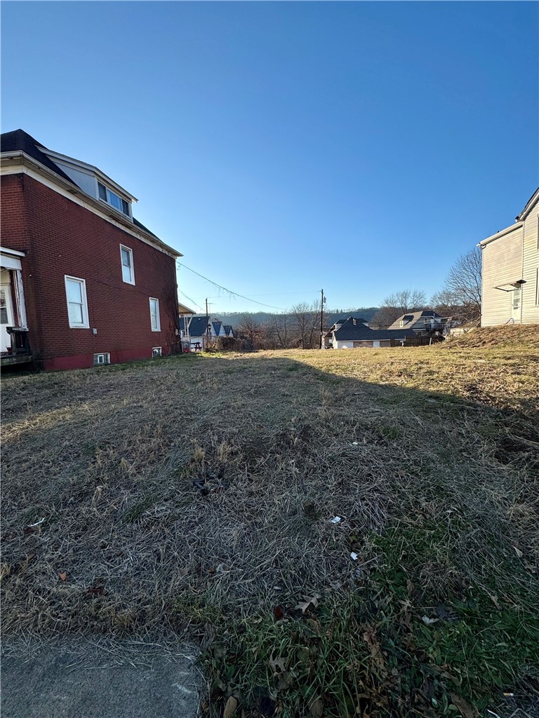 1211 Leishman Ave — photo 3