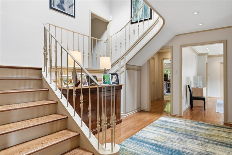 800 Amberson — photo 8
