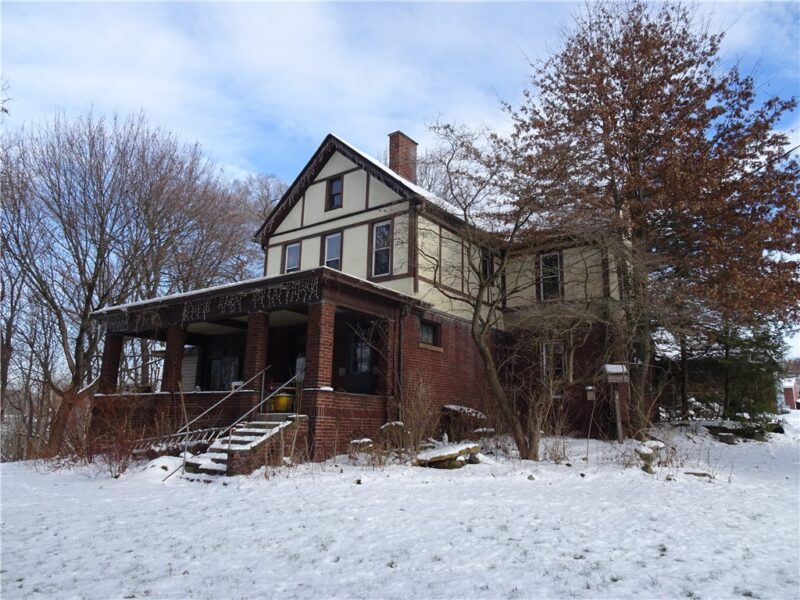 301 S Center Avenue
