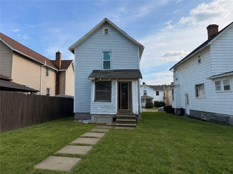 626 Todd Ave — photo 2