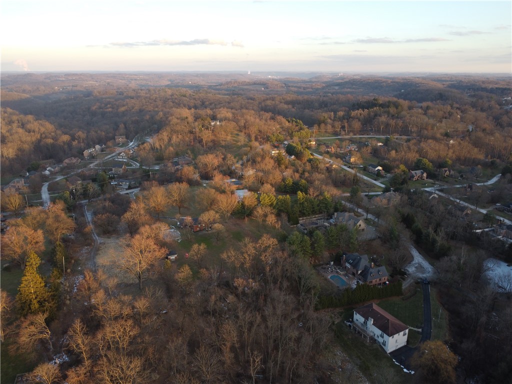 4625 Middle Rd — photo 1