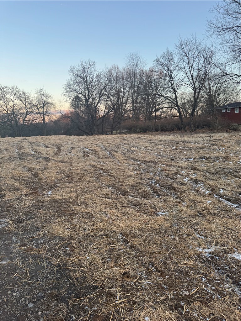 4625 Middle Rd — photo 4