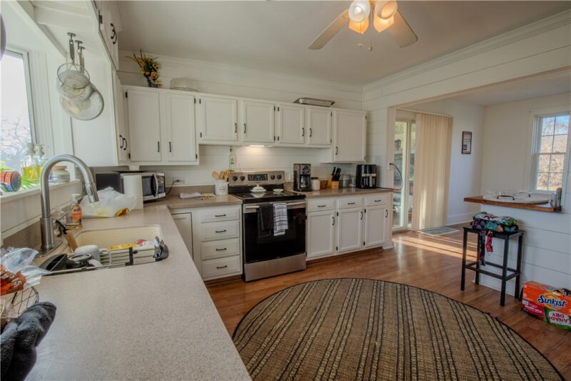 327 N Eighty Eight Rd — photo 7