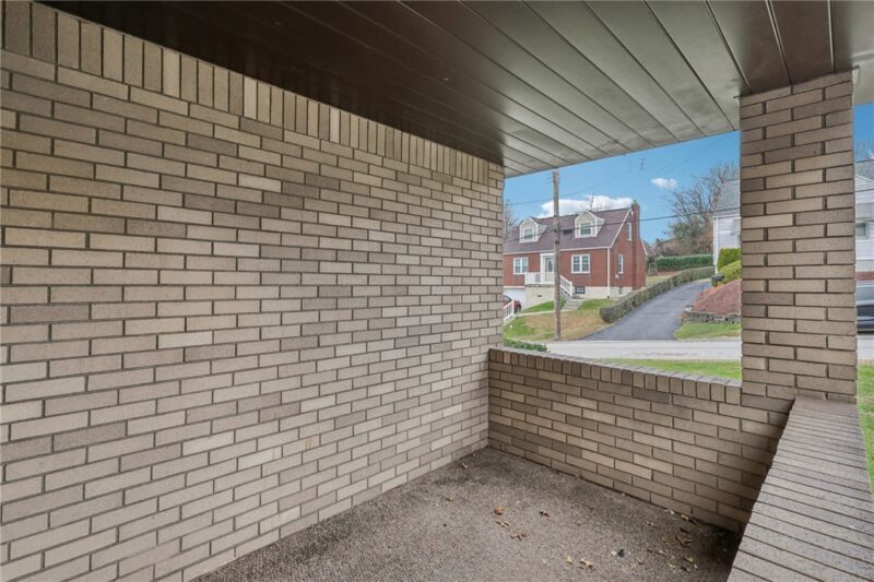 814 Laura Ave — photo 3