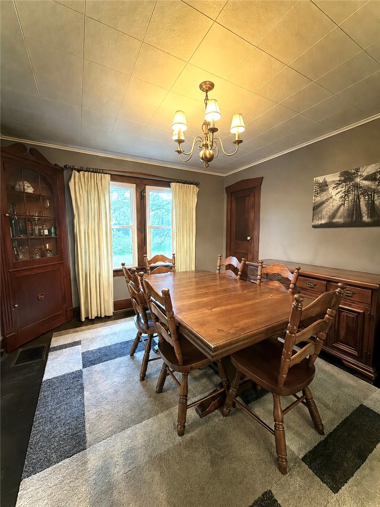416 Country Club Dr — photo 2