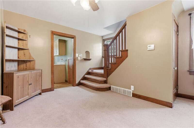 1622 Harpster St — photo 6