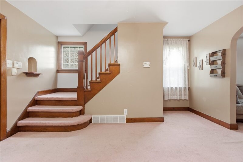 1622 Harpster St — photo 7
