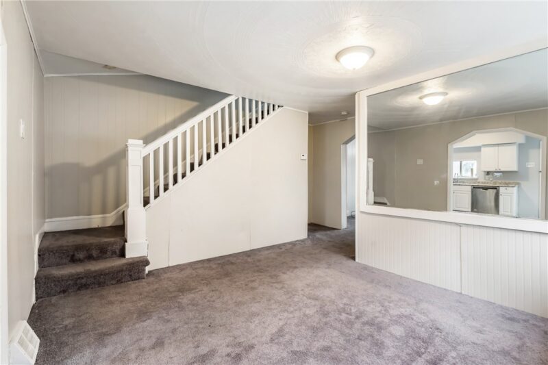 421 High St — photo 8
