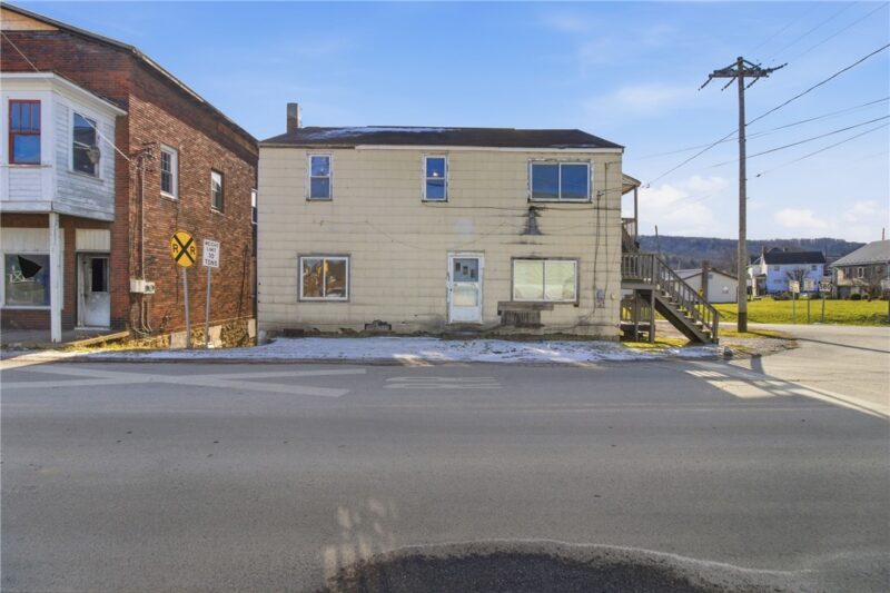 399 Cherry St — photo 2