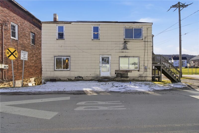 399 Cherry St — photo 3