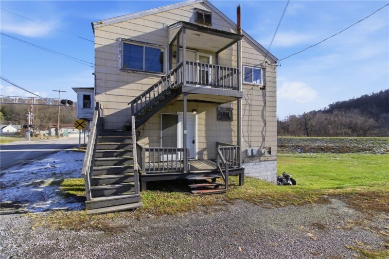 399 Cherry St — photo 4