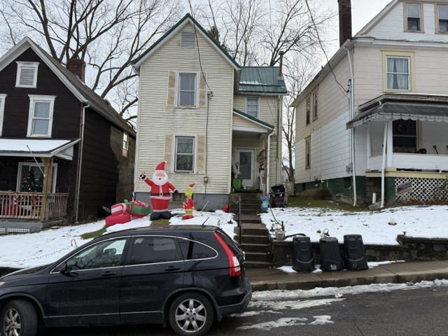 214 Cleveland St — photo 2
