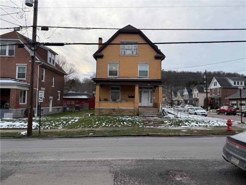 346 Mercer St — photo 2