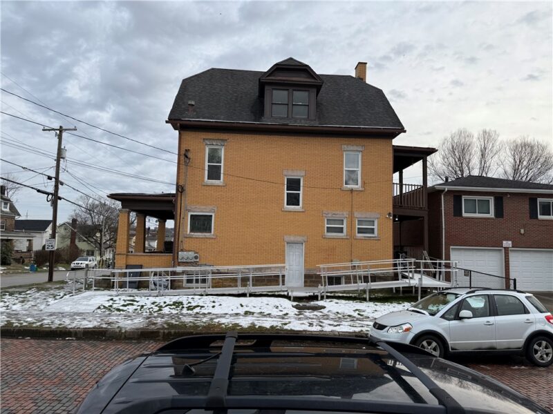346 Mercer St — photo 4