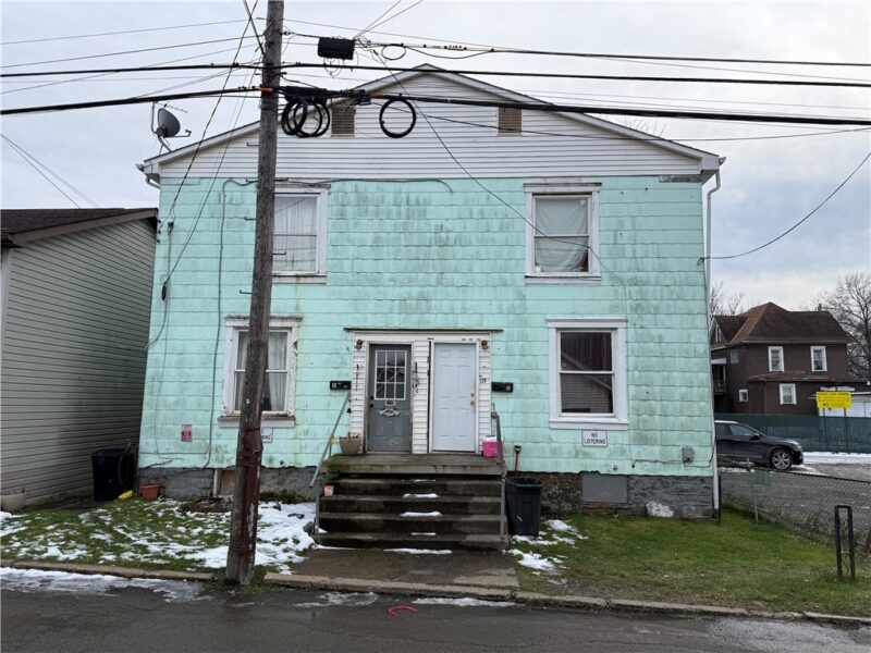 320 W Birch St — photo 2